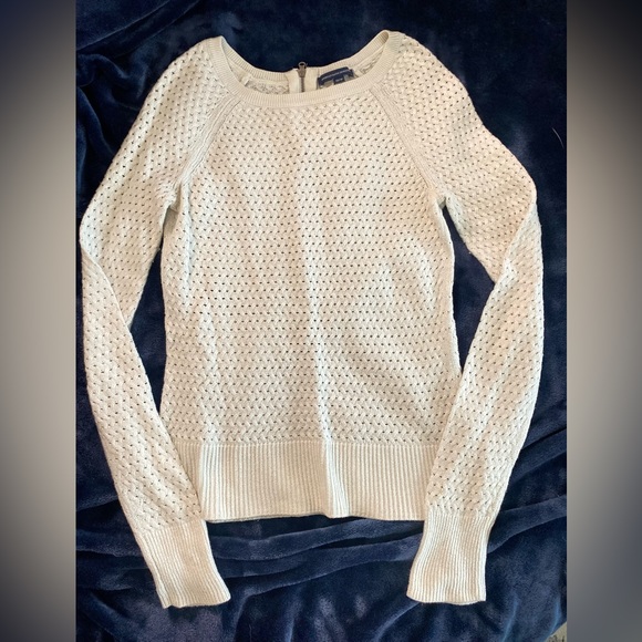 American Eagle - White Cable Knit Sweater - Size XS - Picture 3 of 9